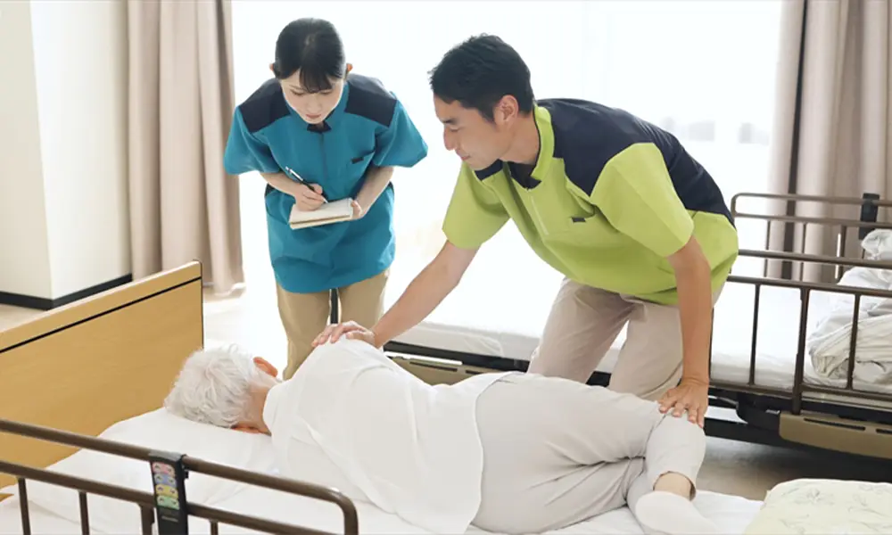 【介護職員】